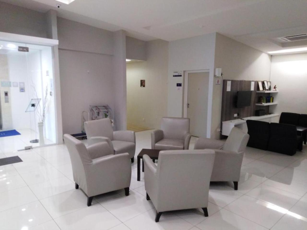 1Acs Residence Kuching Luaran gambar