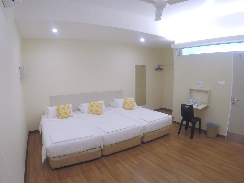 1Acs Residence Kuching Bilik gambar